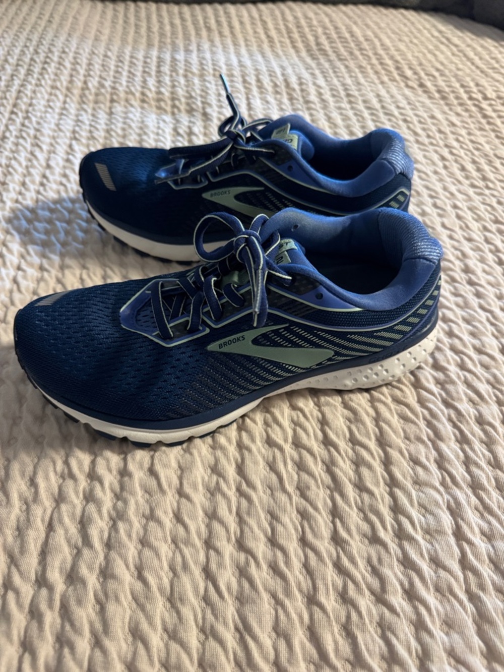 Brooks ghost 12 - Picture 2 of 4